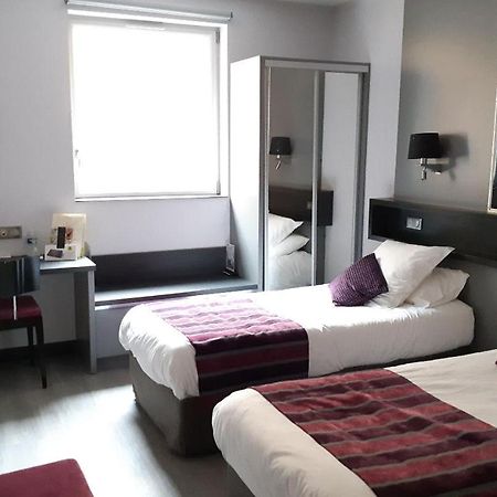 Logis Le Cheval Rouge Hotel Sainte-Menehould Ngoại thất bức ảnh