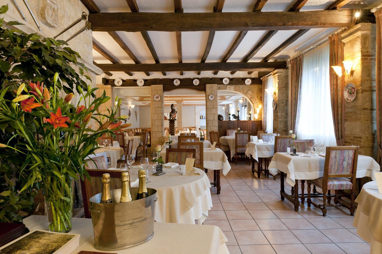 Logis Le Cheval Rouge Hotel Sainte-Menehould Ngoại thất bức ảnh