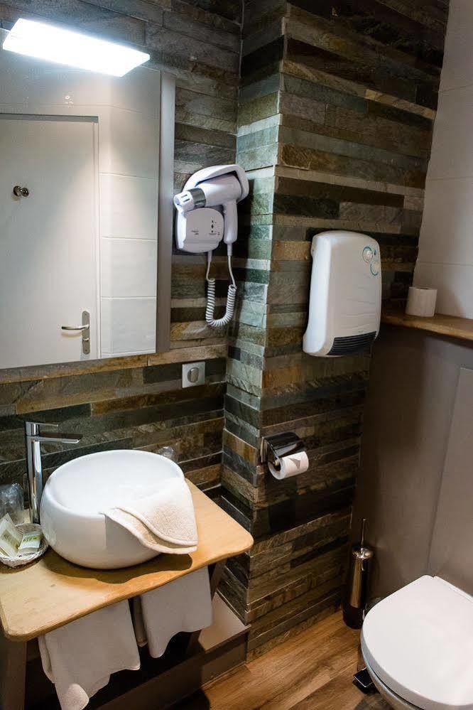 Logis Le Cheval Rouge Hotel Sainte-Menehould Ngoại thất bức ảnh